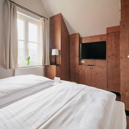 In For 7 Personen, Cleaning Included Holiday home