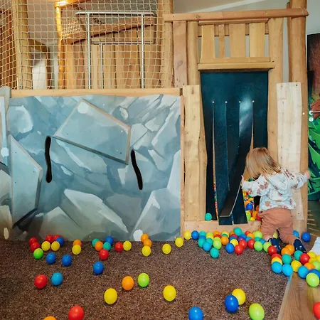 Holiday home In For 7 Personen, Cleaning Included Schierke